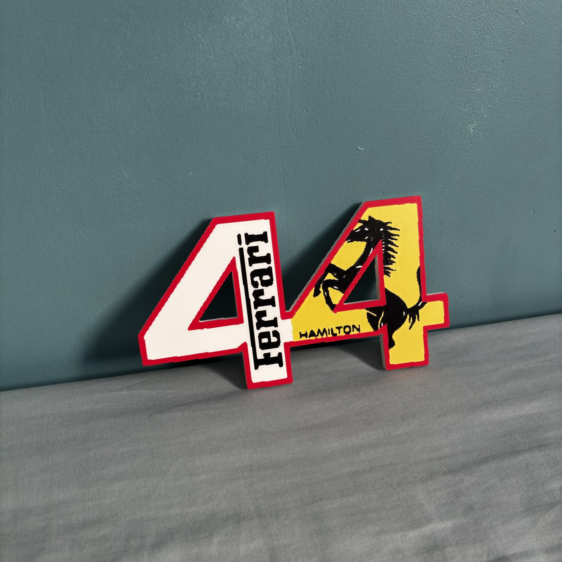 panneau f1 lewis hamilton / ferrari numéro 44
